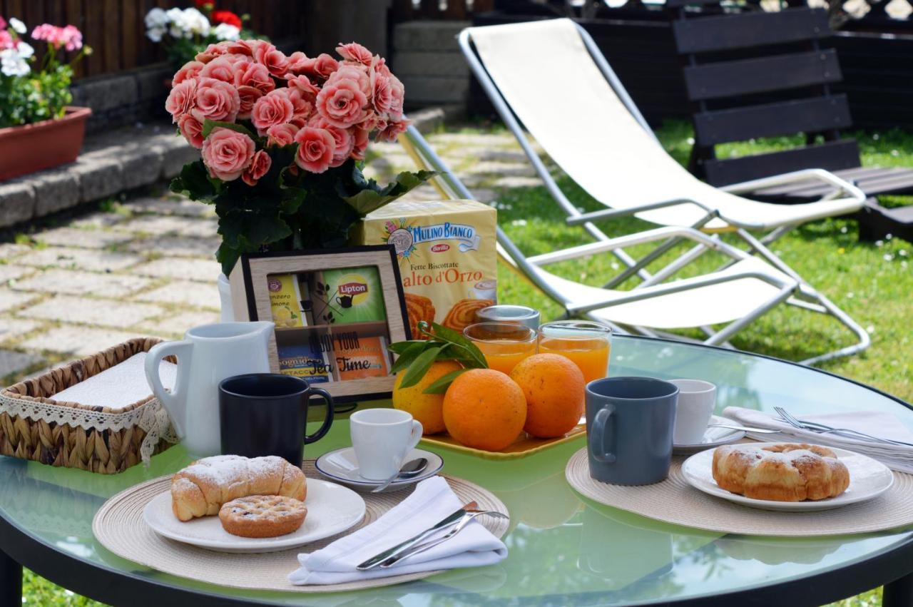 Bed and Breakfast Sara'S Sweet Corner Мета Экстерьер фото